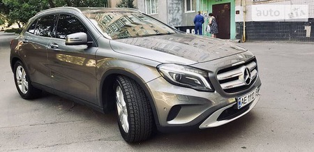 Mercedes-Benz GLA клас 2014  випуску Дніпро з двигуном 2.2 л дизель хэтчбек автомат за 26999 долл. 