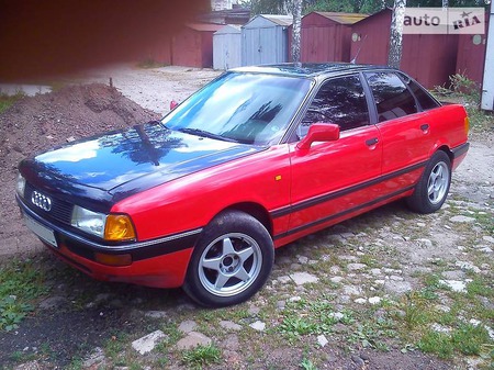 Audi 80 1988  випуску Чернігів з двигуном 2 л газ седан механіка за 3100 долл. 