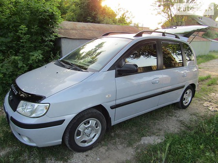 Hyundai Matrix 2006  випуску Харків з двигуном 1.6 л газ мінівен механіка за 5650 долл. 