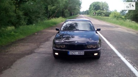 BMW 525 1996  випуску Чернівці з двигуном 2.5 л дизель седан механіка за 2100 долл. 