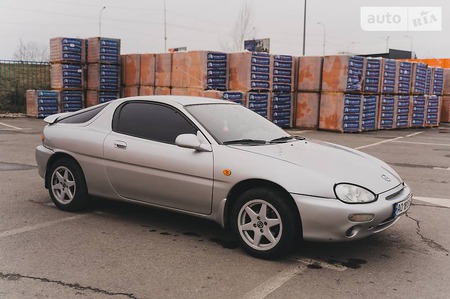 Mazda MX-3 1998  випуску Ужгород з двигуном 1.6 л бензин хэтчбек механіка за 2800 долл. 
