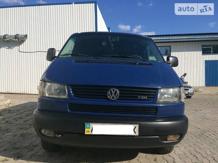 Volkswagen Transporter 2000  випуску Харків з двигуном 1.9 л дизель мінівен механіка за 5000 долл. 