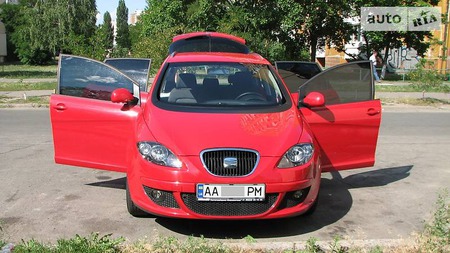 Seat Altea XL 2008  випуску Київ з двигуном 1.6 л бензин хэтчбек механіка за 9200 долл. 