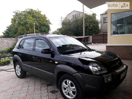 Hyundai Tucson 2008  випуску Дніпро з двигуном 2 л дизель позашляховик автомат за 11600 долл. 