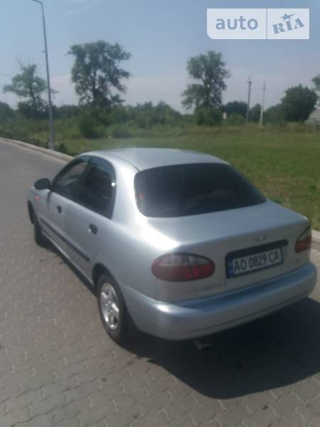 Daewoo Lanos 2008  випуску Ужгород з двигуном 1.4 л газ седан механіка за 3400 долл. 