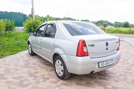 Dacia Logan 2007  випуску Вінниця з двигуном 1.6 л газ седан  за 5000 долл. 