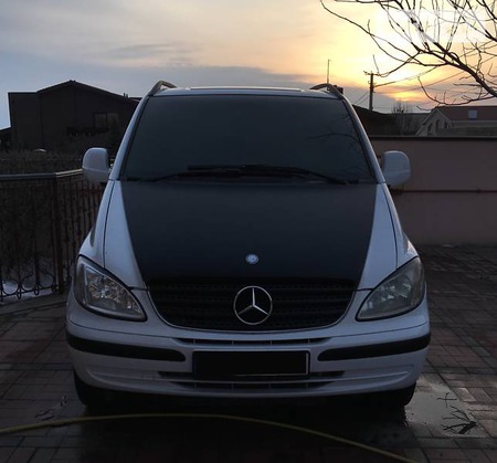 Mercedes-Benz Vito 2008  випуску Дніпро з двигуном 2.2 л дизель мінівен автомат за 11000 долл. 