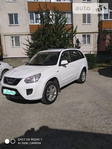 Chery Tiggo 2014  випуску Харків з двигуном 1.8 л газ позашляховик автомат за 9000 долл. 