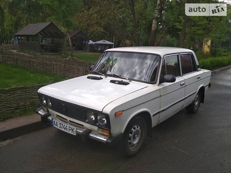 Lada 2106 1989  випуску Київ з двигуном 1.3 л газ седан механіка за 1400 долл. 