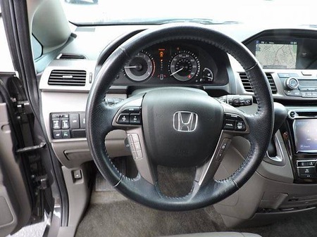 Honda Odyssey 2016  випуску Київ з двигуном 3.5 л бензин мінівен автомат за 17300 долл. 
