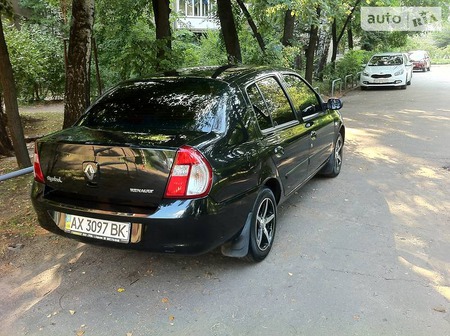 Renault Clio 2008  випуску Харків з двигуном 1.4 л газ седан механіка за 6000 долл. 