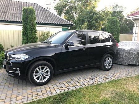 BMW X5 2017  випуску Черкаси з двигуном 0 л дизель позашляховик автомат за 49900 долл. 