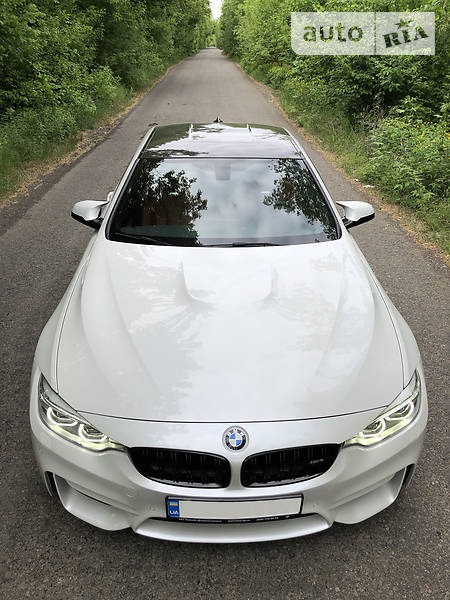 BMW M4 2015  випуску Дніпро з двигуном 3 л бензин купе автомат за 49900 долл. 