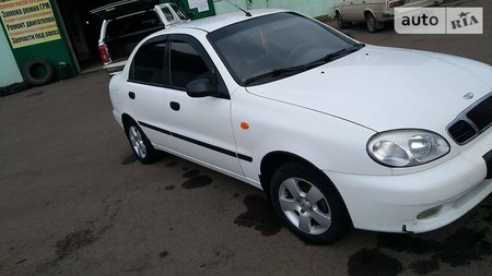 Daewoo Lanos 2004  випуску Одеса з двигуном 1.5 л газ седан механіка за 2900 долл. 