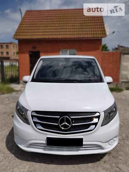 Mercedes-Benz Vito 2016  випуску Київ з двигуном 1.6 л дизель мінівен механіка за 18500 долл. 