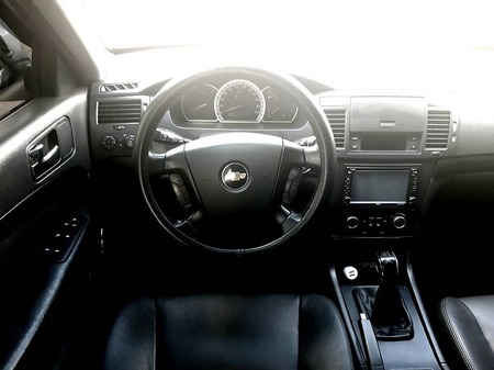 Chevrolet Epica 2010  випуску Харків з двигуном 2 л газ седан механіка за 8400 долл. 