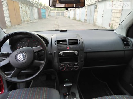 Volkswagen Polo 2006  випуску Дніпро з двигуном 1.4 л бензин хэтчбек автомат за 6700 долл. 