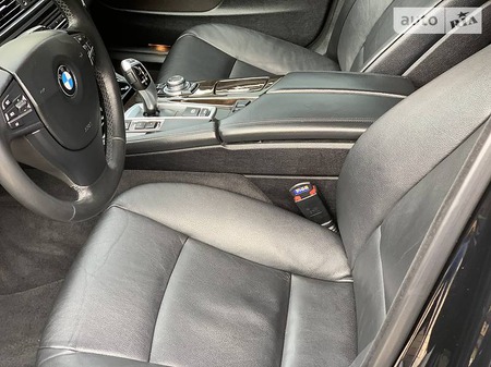 BMW 528 2013  випуску Дніпро з двигуном 2 л бензин седан автомат за 18500 долл. 