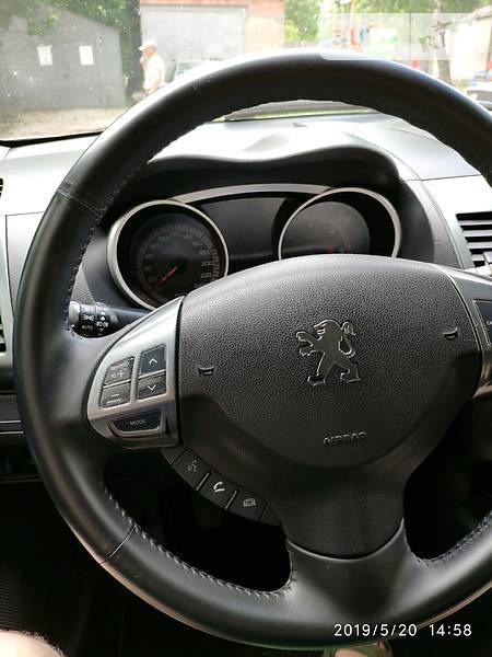 Peugeot 4007 2009  випуску Вінниця з двигуном 2.2 л дизель позашляховик механіка за 10650 долл. 