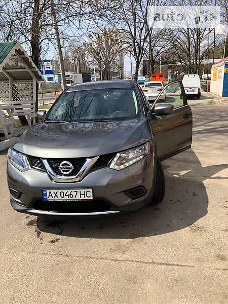 Nissan Rogue 2016  випуску Харків з двигуном 2.5 л газ позашляховик автомат за 15000 долл. 