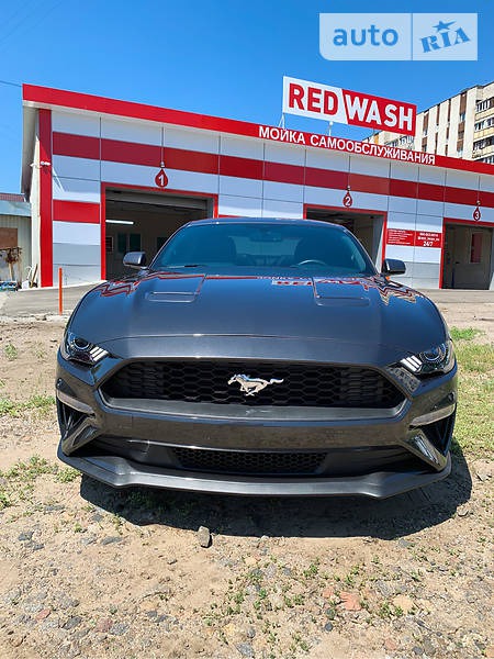 Ford Mustang 2018  випуску Харків з двигуном 2.3 л бензин купе автомат за 27000 долл. 