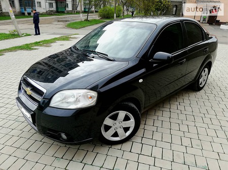 Chevrolet Aveo 2009  випуску Донецьк з двигуном 1.5 л газ седан механіка за 6000 долл. 