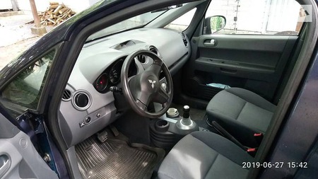 Mitsubishi Colt 2008  випуску Київ з двигуном 1.3 л газ хэтчбек автомат за 5200 долл. 