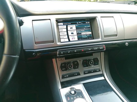 Jaguar XF 2012  випуску Рівне з двигуном 2.2 л дизель седан автомат за 14400 долл. 
