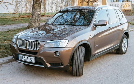 BMW X3 2011  випуску Полтава з двигуном 3 л газ позашляховик автомат за 24500 долл. 