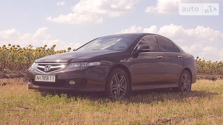 Honda Accord 2008  випуску Донецьк з двигуном 0 л газ седан механіка за 8500 долл. 