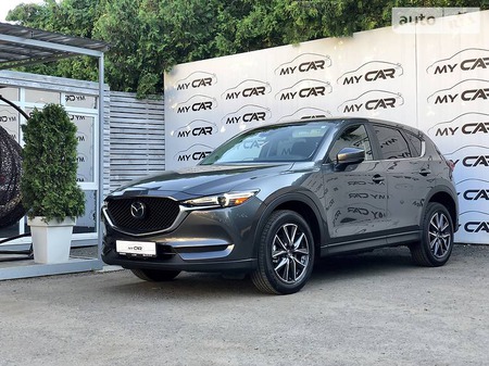 Mazda CX-5 2018  випуску Київ з двигуном 2.5 л бензин позашляховик автомат за 29900 долл. 