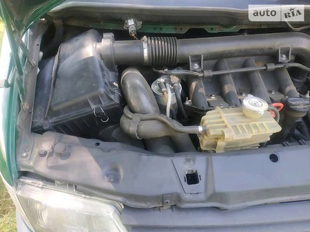 Mercedes-Benz Vito 2001  випуску Ужгород з двигуном 2.2 л дизель мінівен механіка за 4950 долл. 