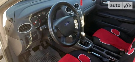 Ford Focus 2006  випуску Житомир з двигуном 1.6 л дизель хэтчбек механіка за 5999 долл. 