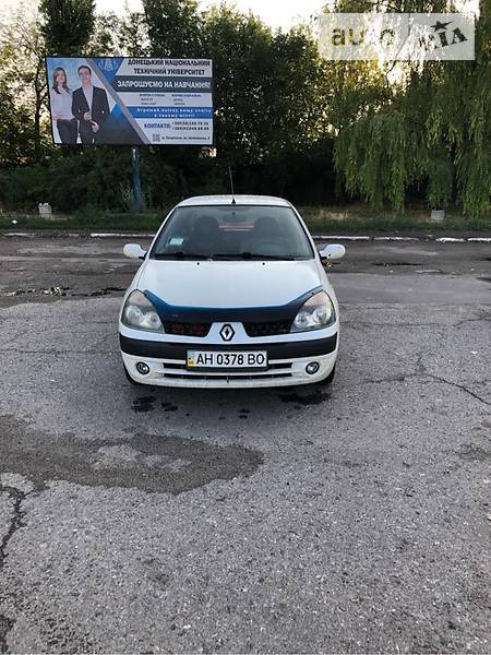 Renault Symbol 2002  випуску Донецьк з двигуном 1.4 л бензин седан механіка за 3400 долл. 