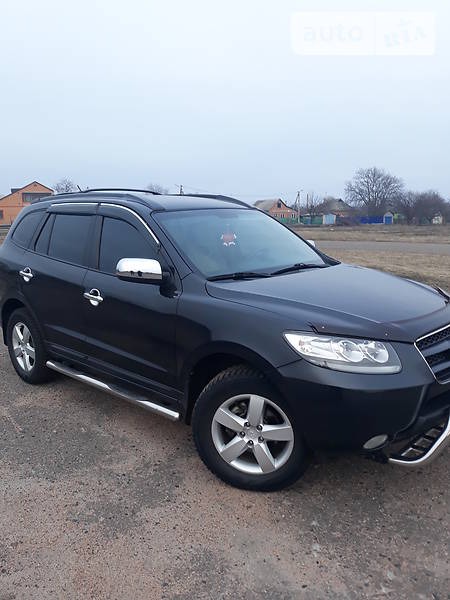 Hyundai Santa Fe 2010  випуску Полтава з двигуном 2.7 л газ позашляховик автомат за 13999 долл. 