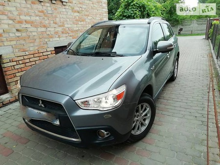 Mitsubishi ASX 2012  випуску Луцьк з двигуном 1.8 л газ позашляховик автомат за 9700 долл. 