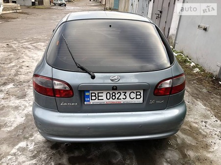 Daewoo Lanos 2011  випуску Миколаїв з двигуном 1.4 л газ хэтчбек автомат за 5700 долл. 