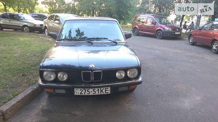 BMW 518 1987  випуску Київ з двигуном 1.8 л бензин седан механіка за 2000 долл. 