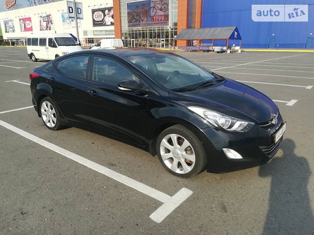 Hyundai Elantra 2013  випуску Київ з двигуном 1.8 л газ седан автомат за 12000 долл. 