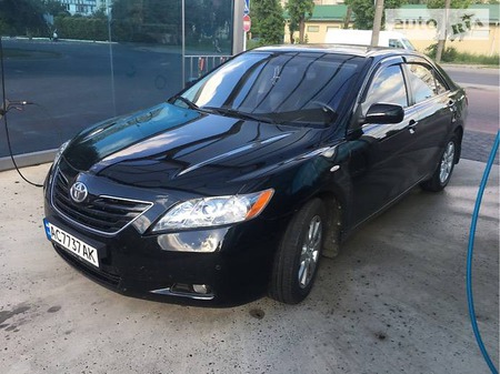 Toyota Camry 2006  випуску Луцьк з двигуном 2.4 л газ седан автомат за 10800 долл. 