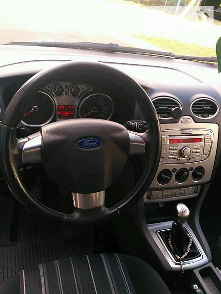Ford Focus 2008  випуску Донецьк з двигуном 1.6 л дизель універсал механіка за 7100 долл. 