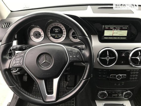 Mercedes-Benz GLK 220 2012  випуску Івано-Франківськ з двигуном 2.2 л дизель позашляховик автомат за 21600 долл. 