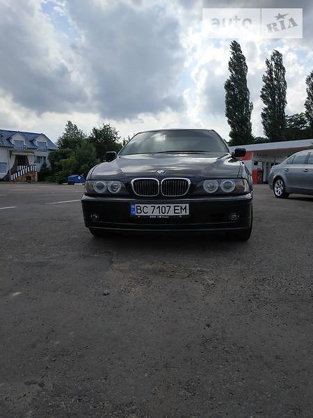 BMW 520 2003  випуску Львів з двигуном 2.2 л газ седан механіка за 7000 долл. 