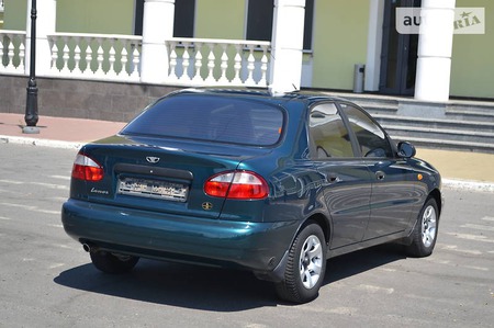 Daewoo Lanos 2007  випуску Черкаси з двигуном 1.5 л газ седан механіка за 4200 долл. 