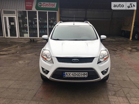 Ford Kuga 2009  випуску Харків з двигуном 2.5 л бензин позашляховик автомат за 12500 долл. 