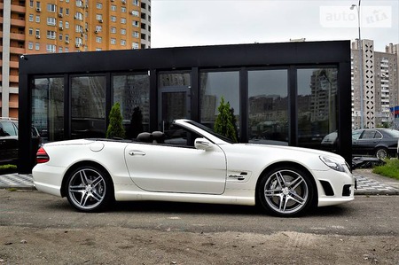Mercedes-Benz SL 63 AMG 2012  випуску Київ з двигуном 6.2 л бензин кабріолет автомат за 73000 долл. 