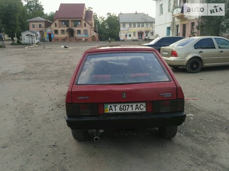 Lada 21093 1990  випуску Івано-Франківськ з двигуном 1.5 л газ седан механіка за 1199 долл. 