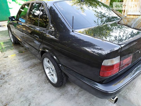 BMW 525 1994  випуску Дніпро з двигуном 2.5 л дизель седан механіка за 7500 долл. 