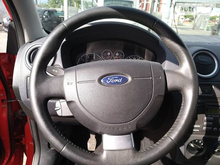 Ford Fusion 2011  випуску Київ з двигуном 1.4 л бензин мінівен механіка за 5700 долл. 