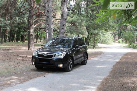Subaru Forester 2014  випуску Дніпро з двигуном 2 л бензин позашляховик автомат за 19100 долл. 